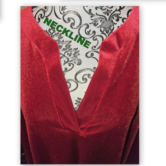 NEW! RED TUNIC TOP WITH BELL SLEVES-3X - Picture 3 of 4